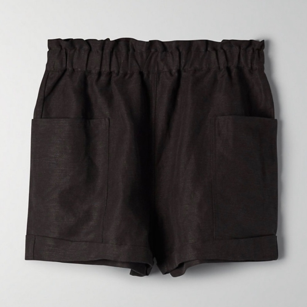 Aritzia Jessica short